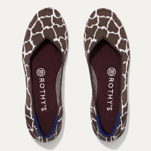 Rothy's Round Chestnut Giraffe Flats